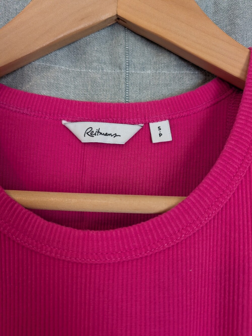 Reitmans Pink Ribbed Tank Top - Picture 2 of 3